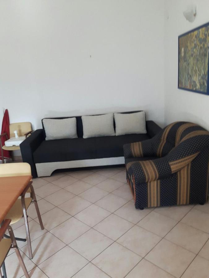 House Vida Goraleks Hotel Baška Voda Екстериор снимка