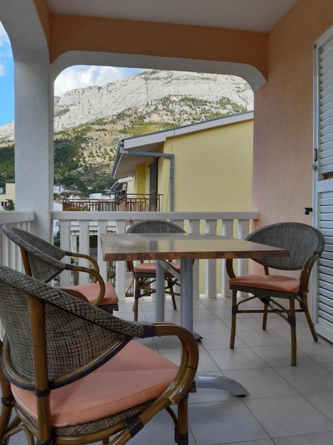 House Vida Goraleks Hotel Baška Voda Екстериор снимка
