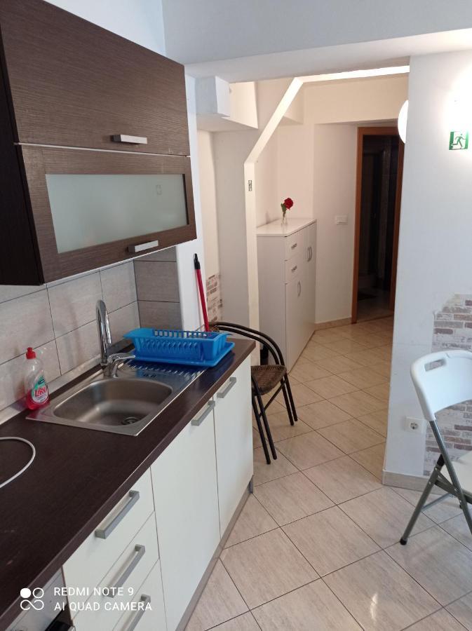 House Vida Goraleks Hotel Baška Voda Екстериор снимка