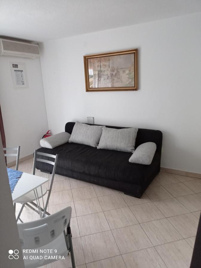 House Vida Goraleks Hotel Baška Voda Екстериор снимка